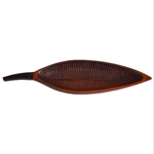 2000s Large Hand-Carved Monkey Pod Wood Leaf Bowl